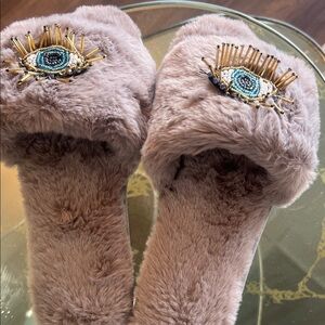 Faux Fur Slippers with Eye Embroidery